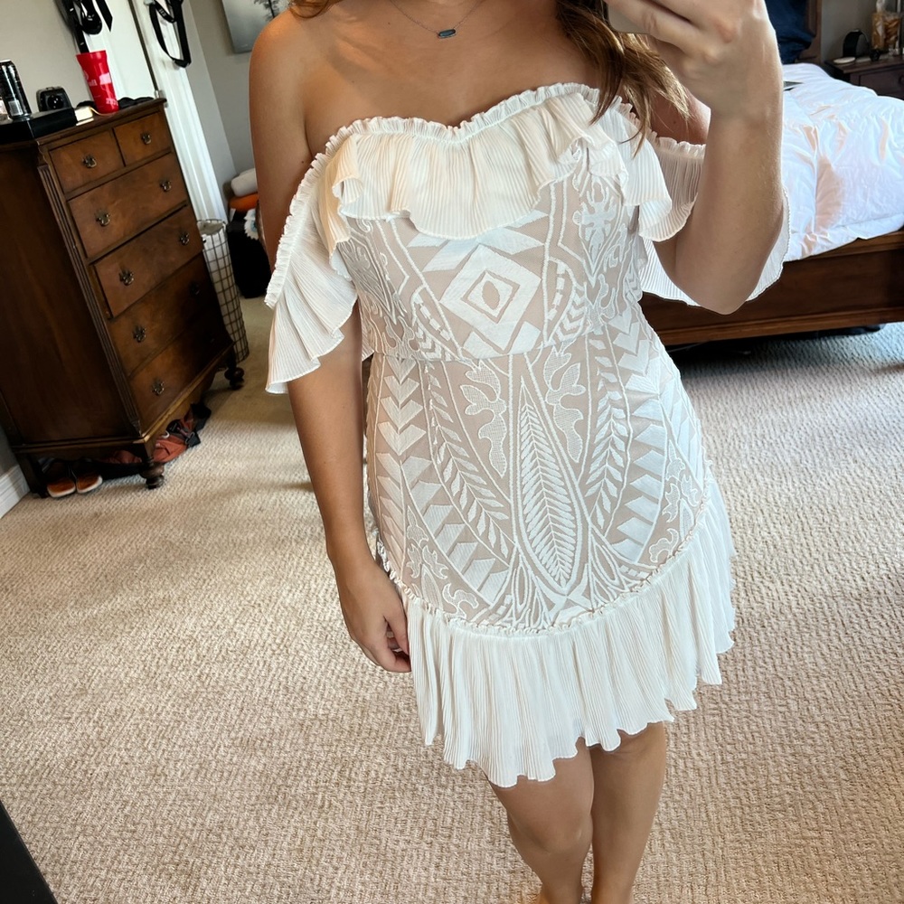 White lace American threads swing dress